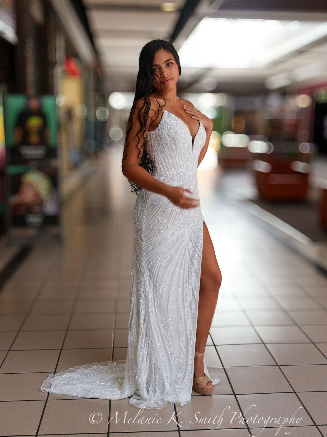 Ashley Lauren 081123625