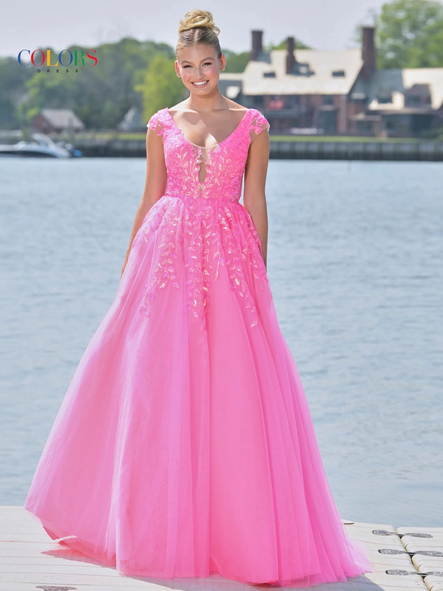 Colors Dress 03323924