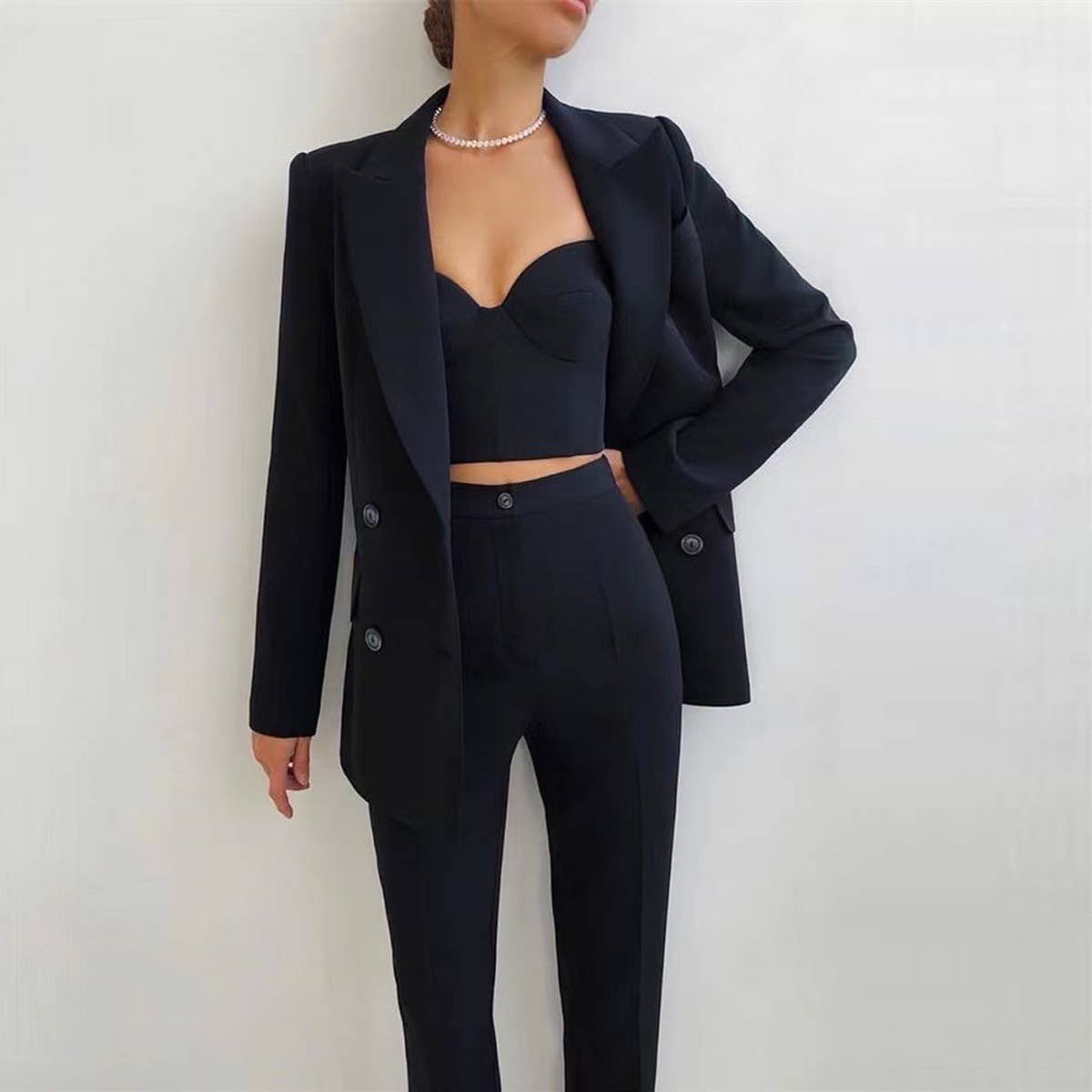 SET062 Elegant Women’s Suit Set: Blazer, Bra Top, & Pants